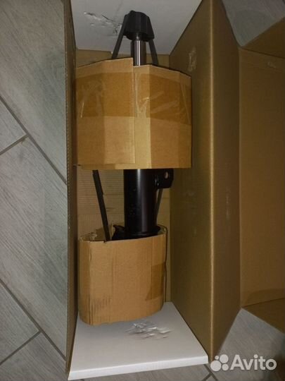 Амортизатор передний opel astra j(Шевроле Круз)