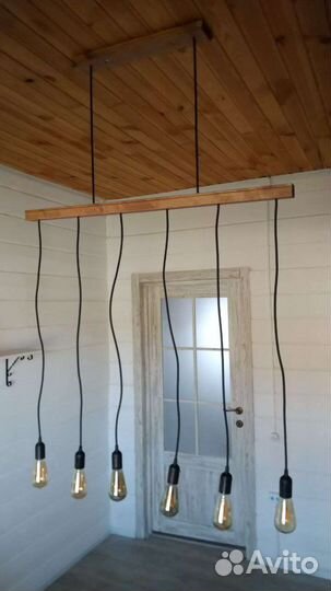 Люстра потолочная в стиле лофт деревянная. Остатки
