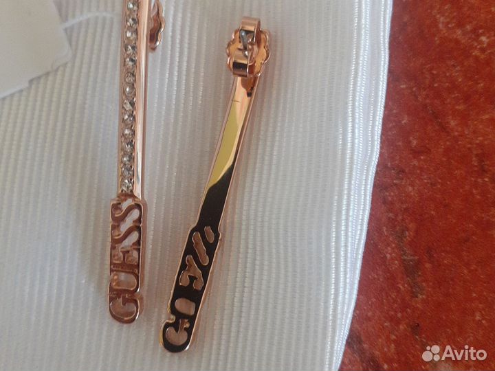 Сережки guess оригинал