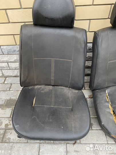 Передние сиденья ваз 2105 СССР
