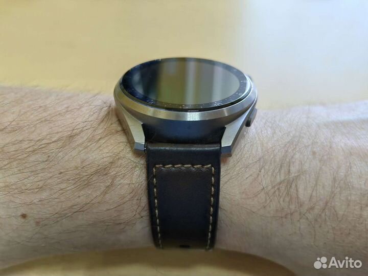 Смарт часы huawei watch 3 pro