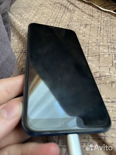 HONOR 10, 4/64 ГБ