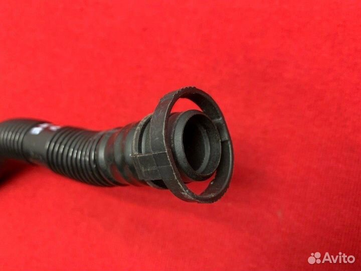 Трубка вентиляции картерных газов Skoda Octavia