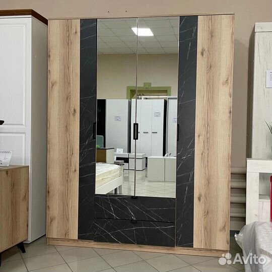 Сборщик мебели