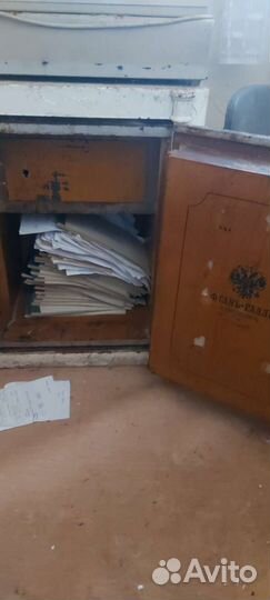 Сейфы старинные