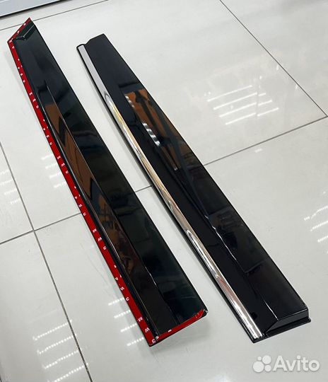 Дефлекторы окон хром Volkswagen Tiguan 07-16