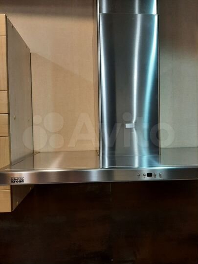 3-к. квартира, 120 м², 2/4 эт.