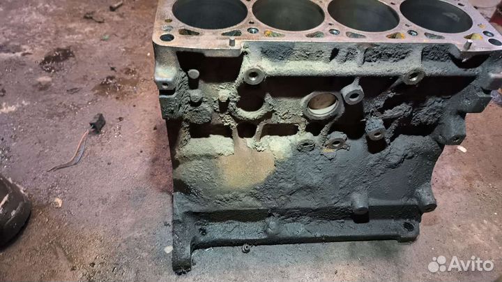 Блок двигателя 2.0 ABK