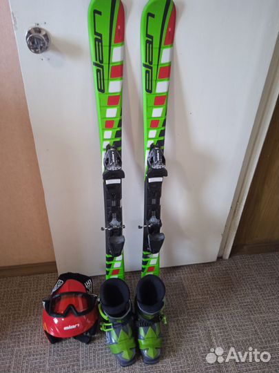 Горнолыжный комплект детский