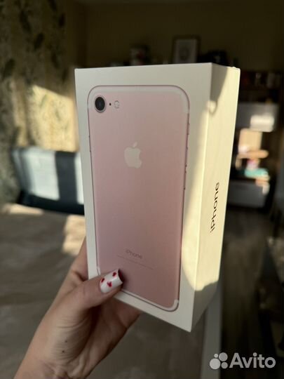 Коробка от iPhone 7 rose gold 128gb