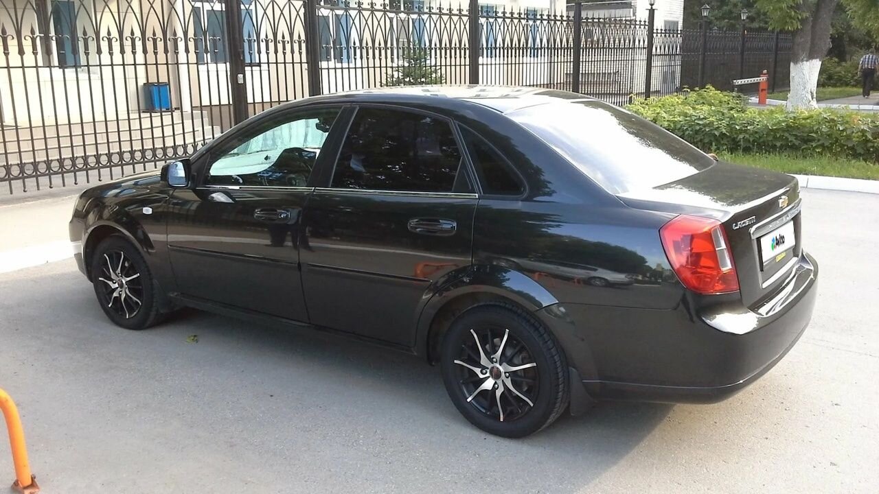 Chevrolet Lacetti: фото владельца