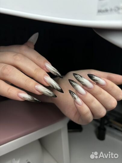 Маникюр наращивание