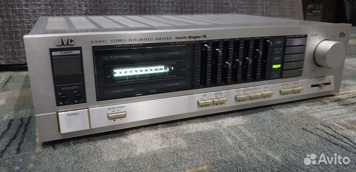 JVC A-X400