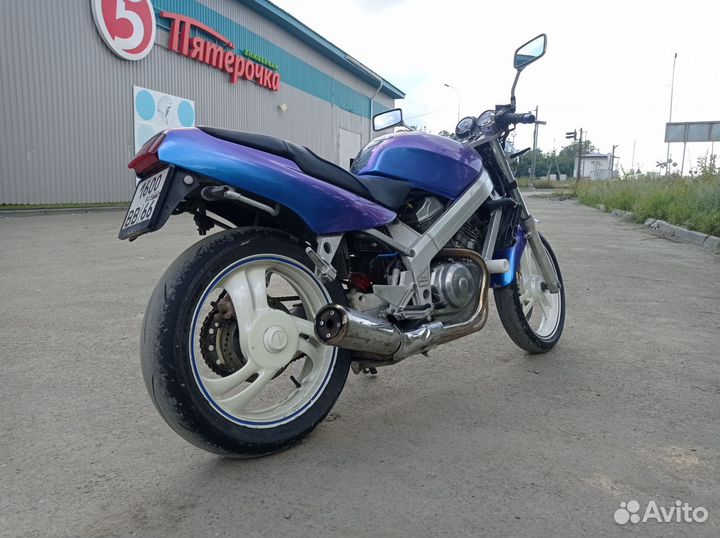 Honda bros 650