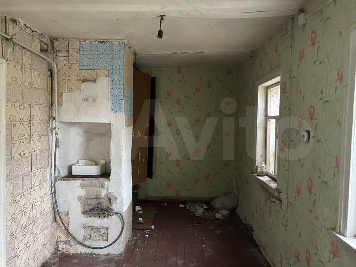 Дом 35 м² на участке 6,4 сот.