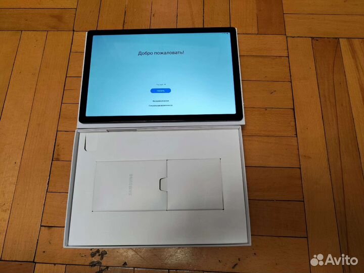 Samsung galaxy tab A8 новый