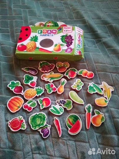 Магниты - фрукты, буквы, доска