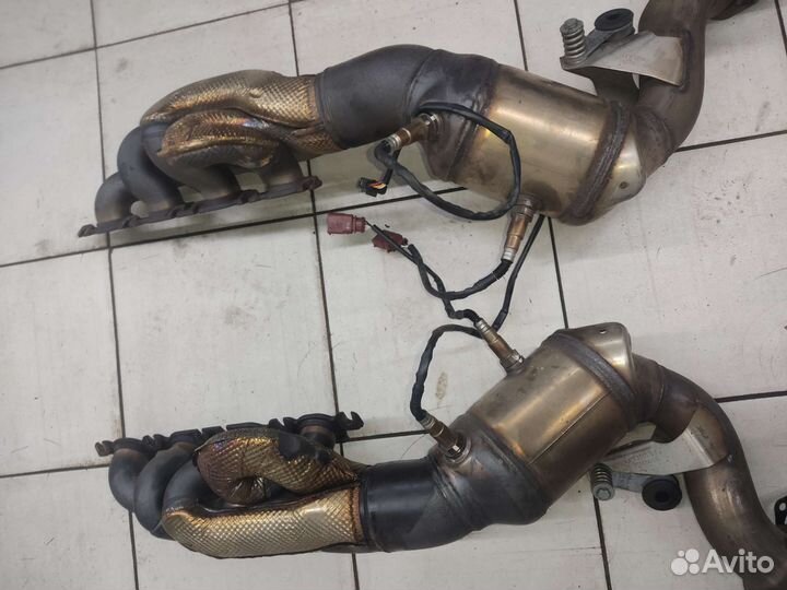 Выпускной коллектор Audi Rs5 4.2