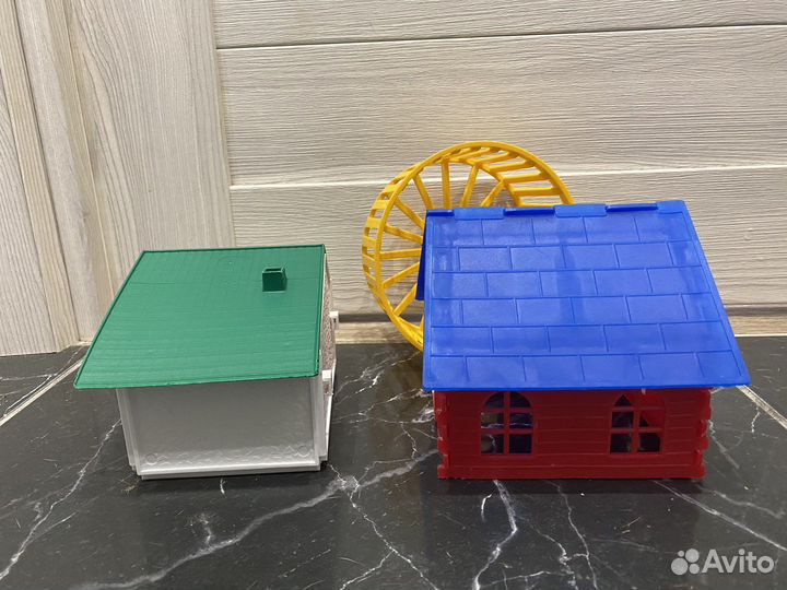 Домики, колесо для грызунов