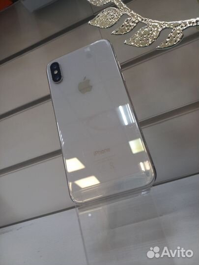 iPhone X, 64 ГБ