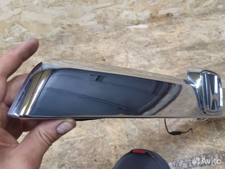 Накладка двери багажника honda cr-v 3