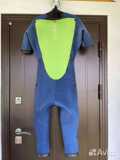 Гидрокостюм quiksilver мужской 3/2 размер М