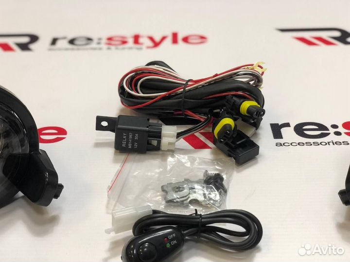 Туманки Nissan NV200 S1648