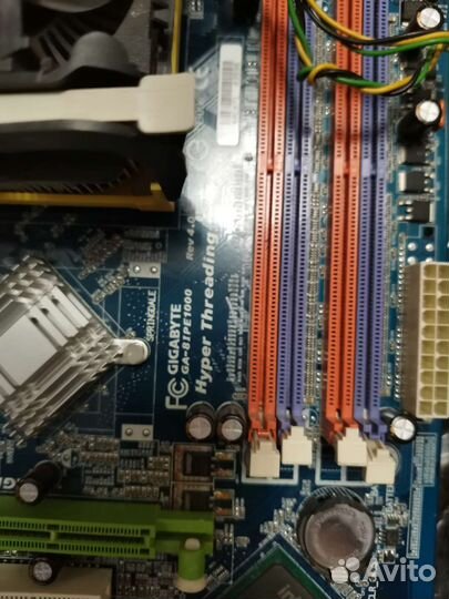 Материнская плата с процессором intel pentium 4