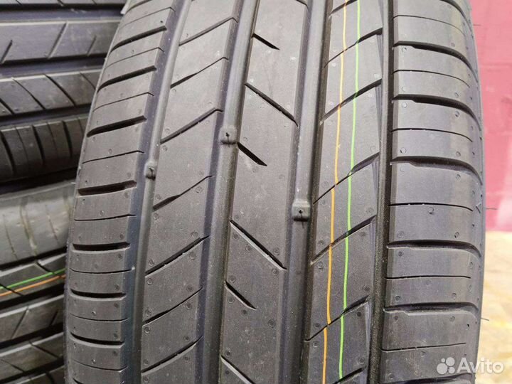 Kumho Ecsta HS52 205/55 R16 94W