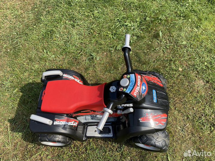 Детский квадроцикл Peg perego