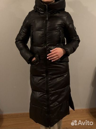 Пуховик женский 42 44