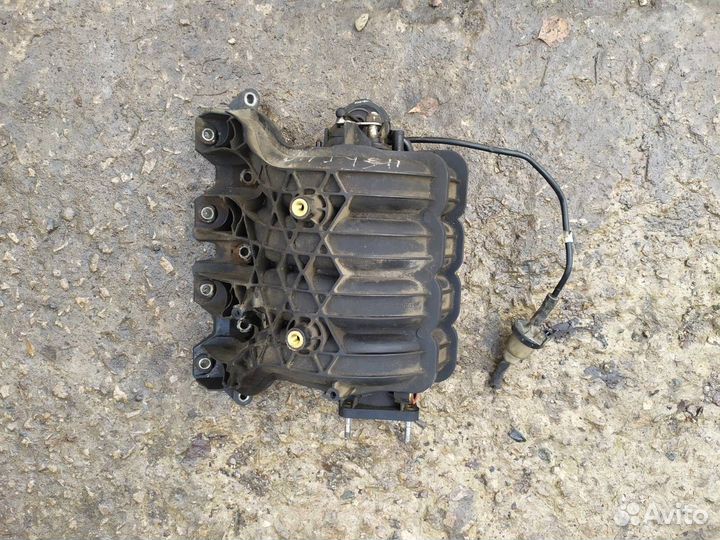 Коллектор впускной Daewoo Nexia седан 1.6 2008