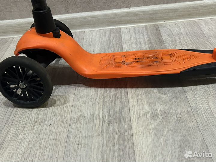 Самокат детский трехколесный