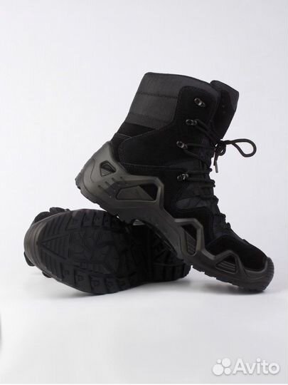 Ботинки тактические треккинговые Lowa