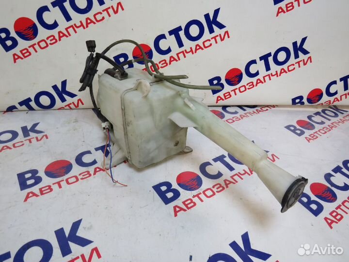 Бачок омывателя toyota caldina ZZT241W, AZT241W, A