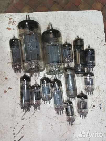 Радиолампа