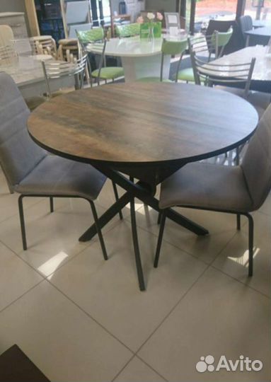 Столы,стулья.Доставка есть