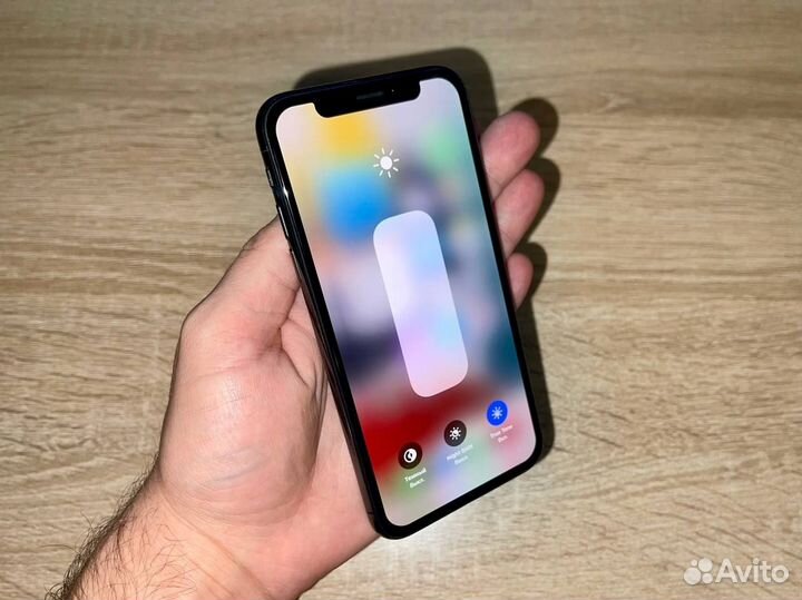 iPhone X, 256 ГБ