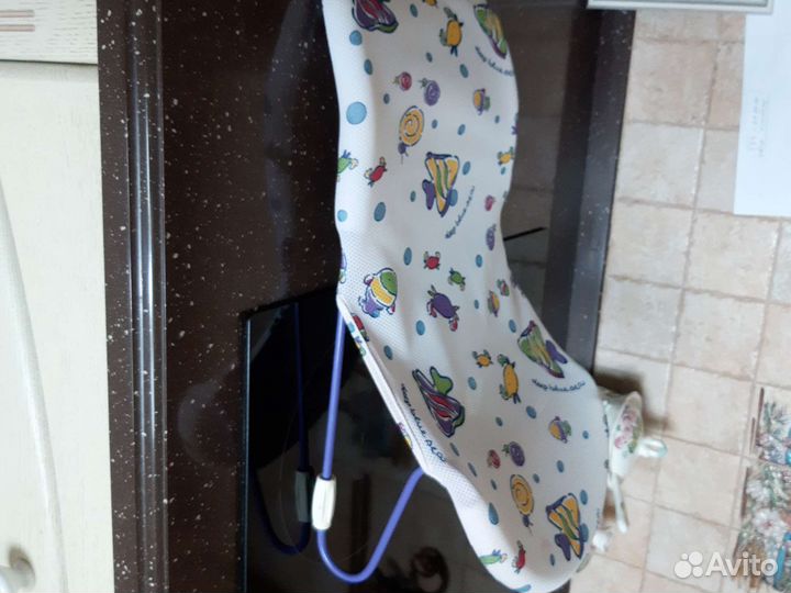 Подставка в ванную для ребенка