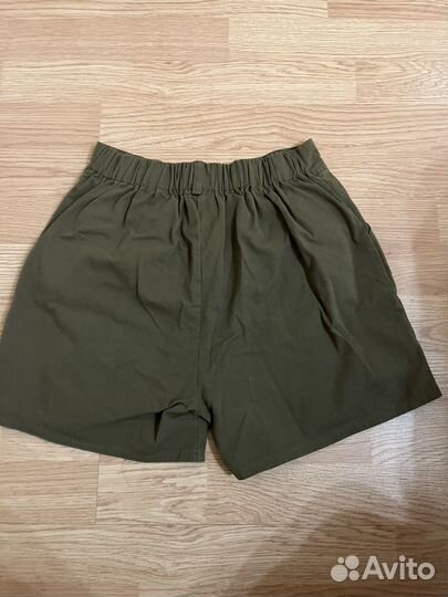 Шорты женские