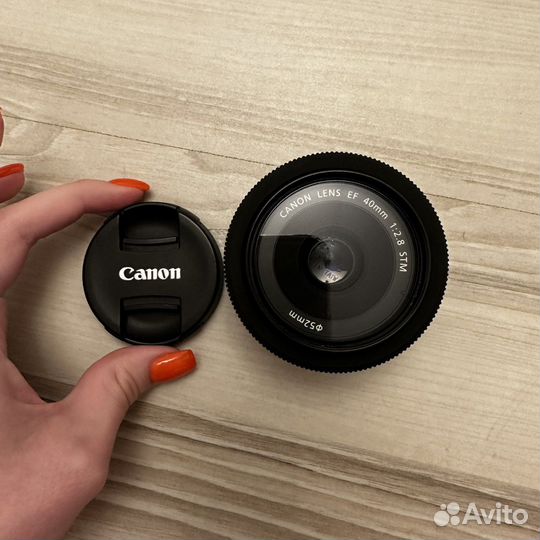 Объектив canon ef 40mm f 2.8