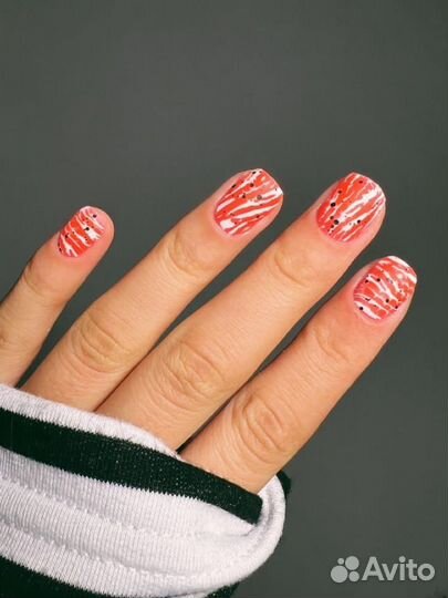 Маникюр с покрытием