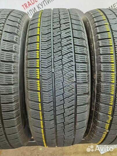 Bridgestone Blizzak VRX2 205/60 R16 92Q