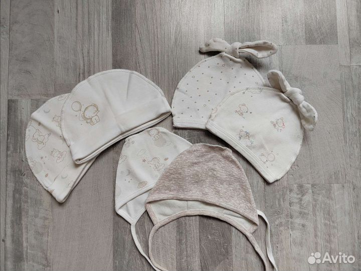 Чепчики для новорождённых 0-3 мес