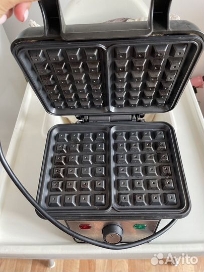 Вафельница kitfort