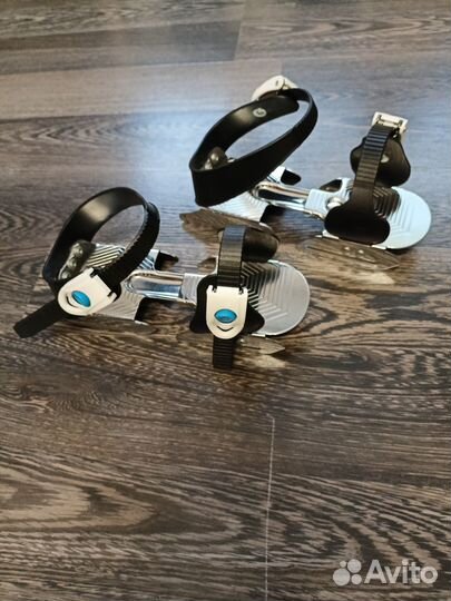 Детские раздвижные двухполозные коньки