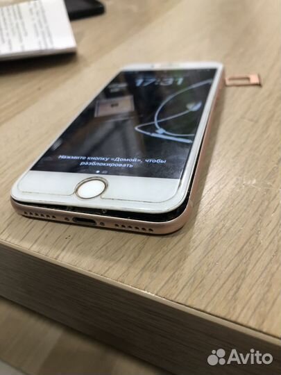 iPhone 8, 64 ГБ