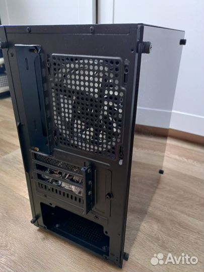 Корпус для компьютера mATX Aerocool Trinity Mini