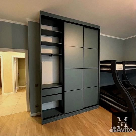 Шкаф купе стильный