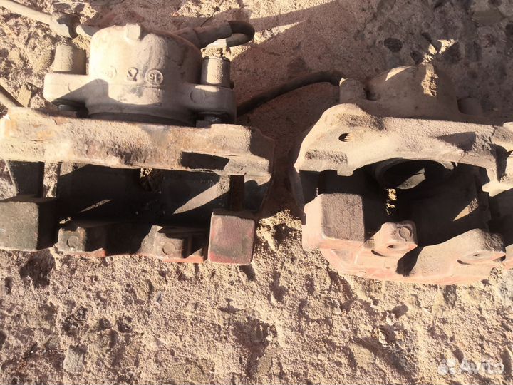 Суппорта передние на BMW 5 Е 39